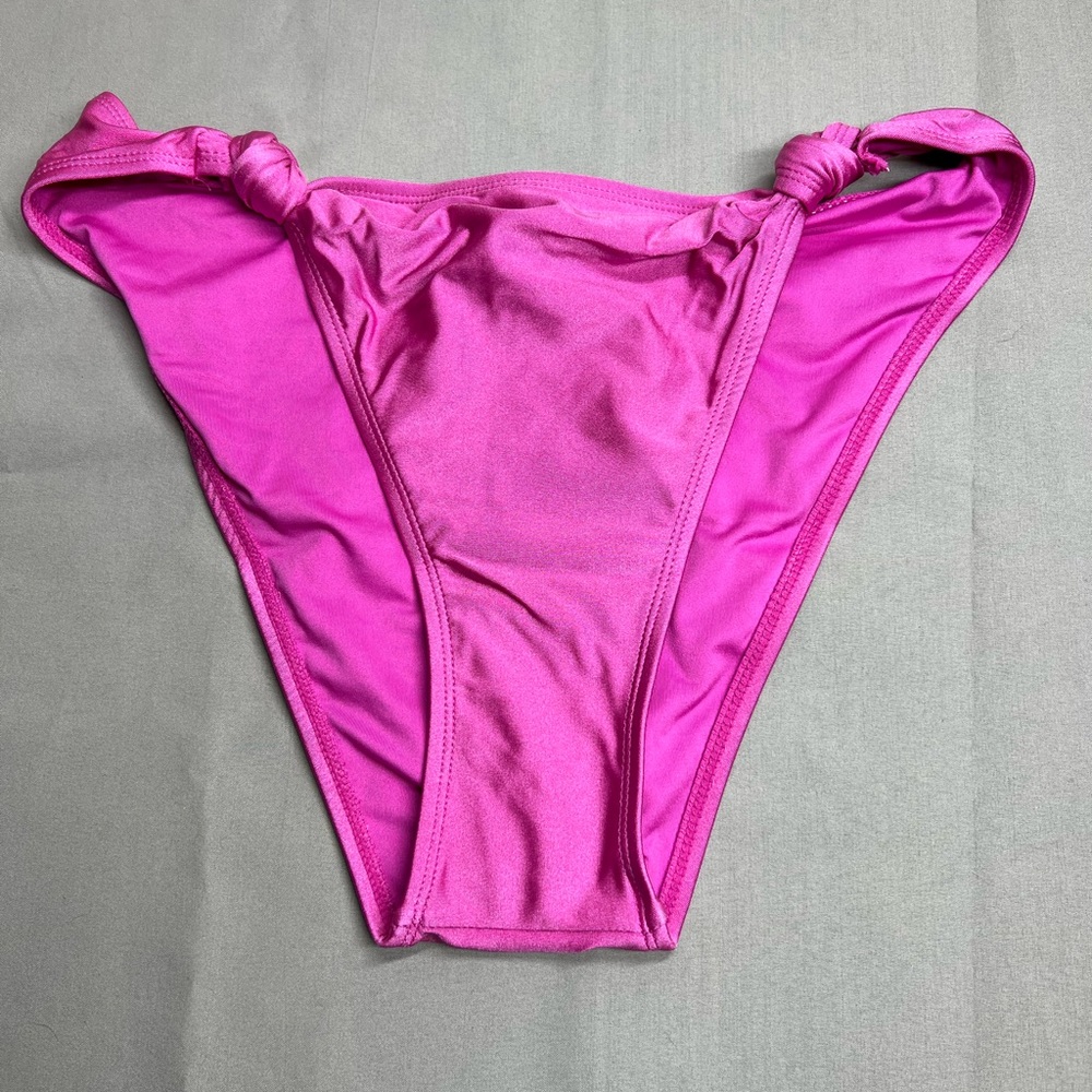 Kendall & Kylie Swim Bottom - Picture 1 of 4